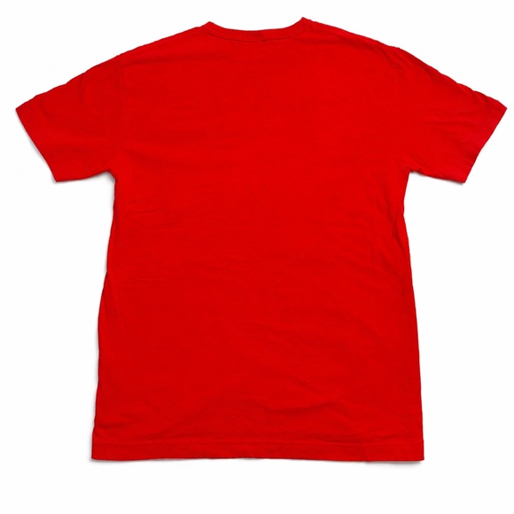 Like New Men’s Osaka Japan Nintendo T-Shirt Size Large - Picture 2 of 6